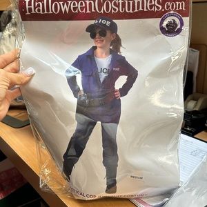 Child medium cop costume